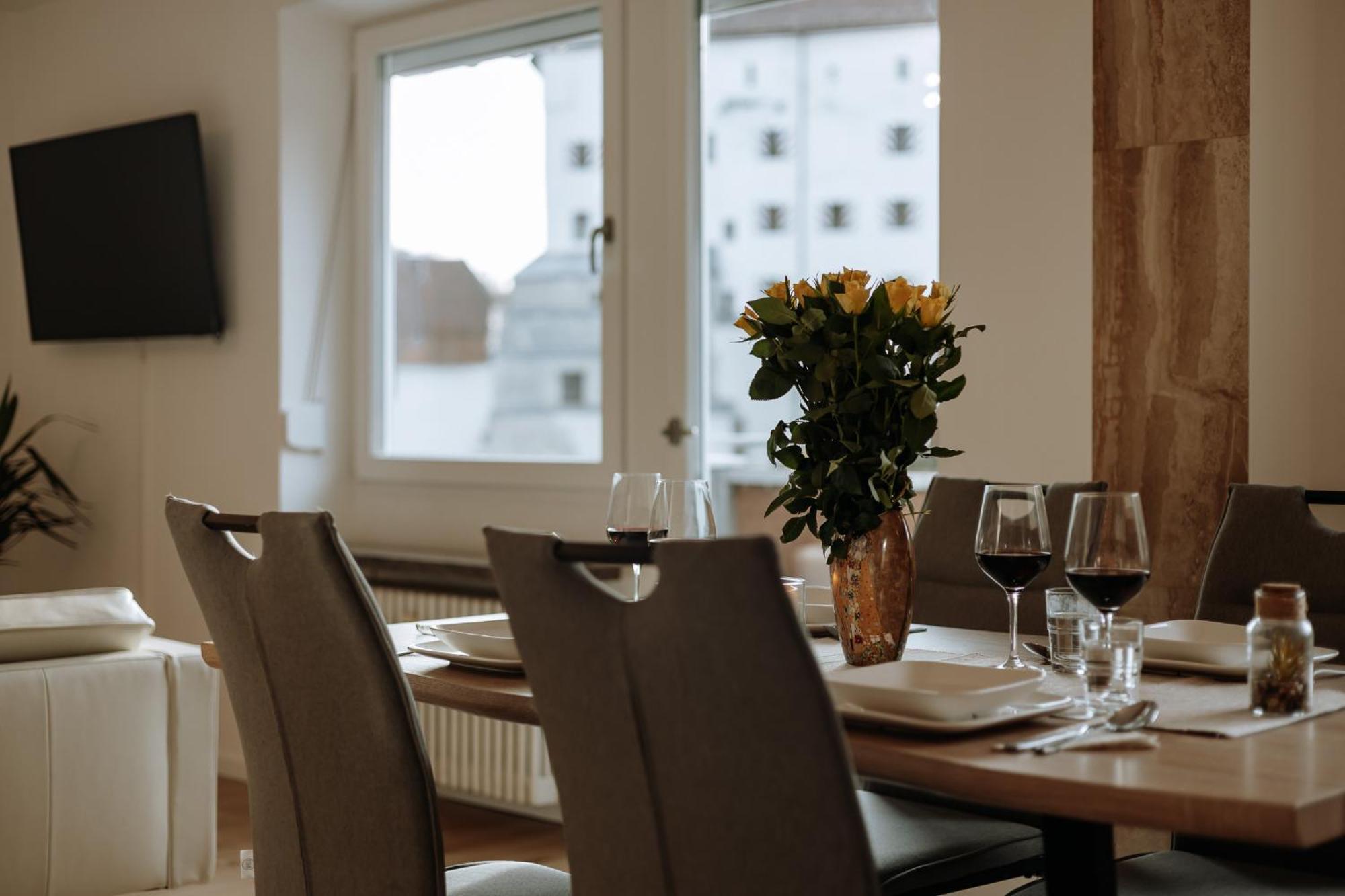 Stilvolles Appartement Mit Blick Auf Das Dreifluesse-Eck Passau Kültér fotó